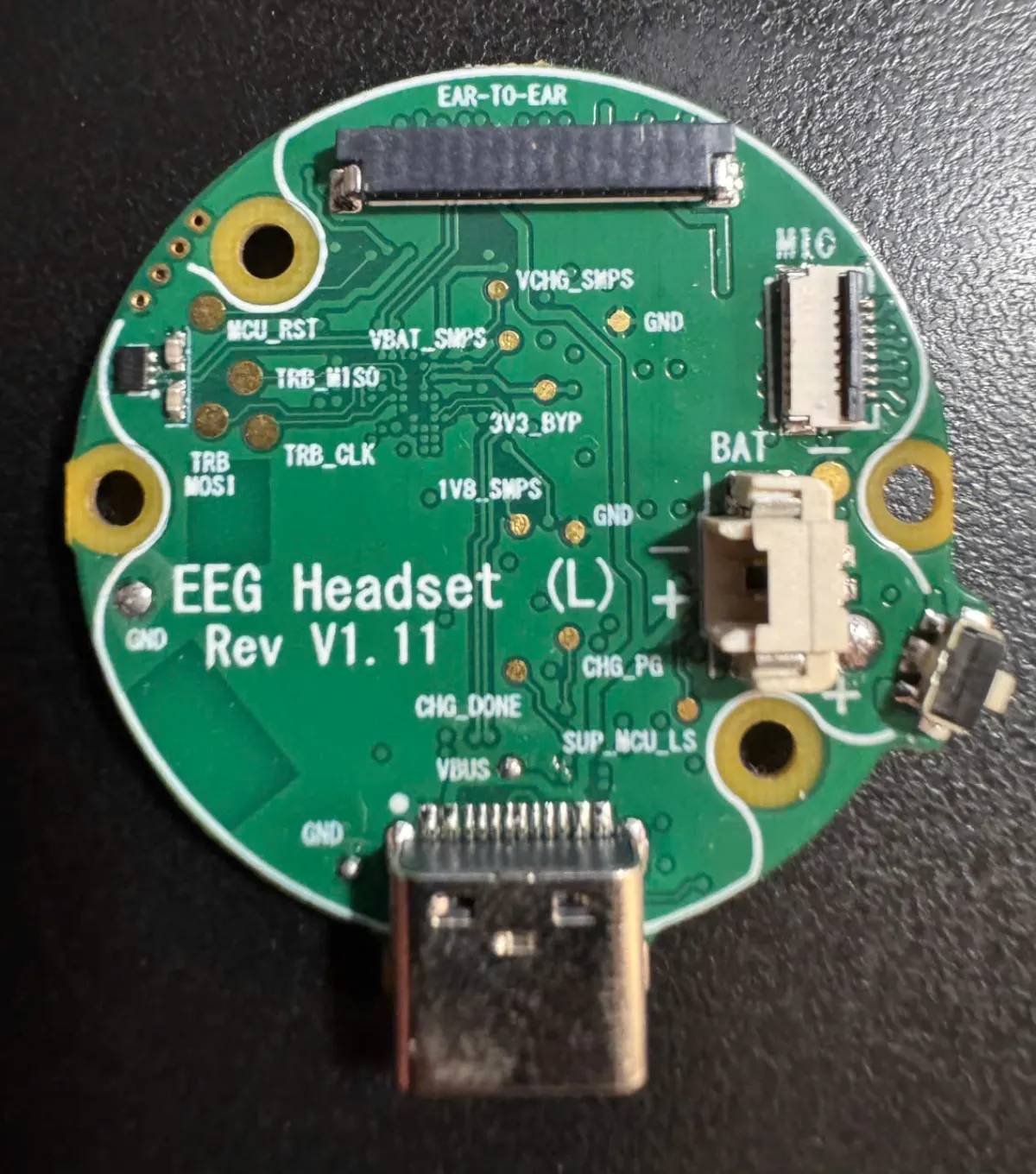 EEG headset companion app and live waveform view